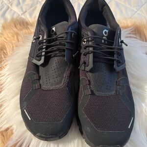 On Men's Black Athletic Running Shoes